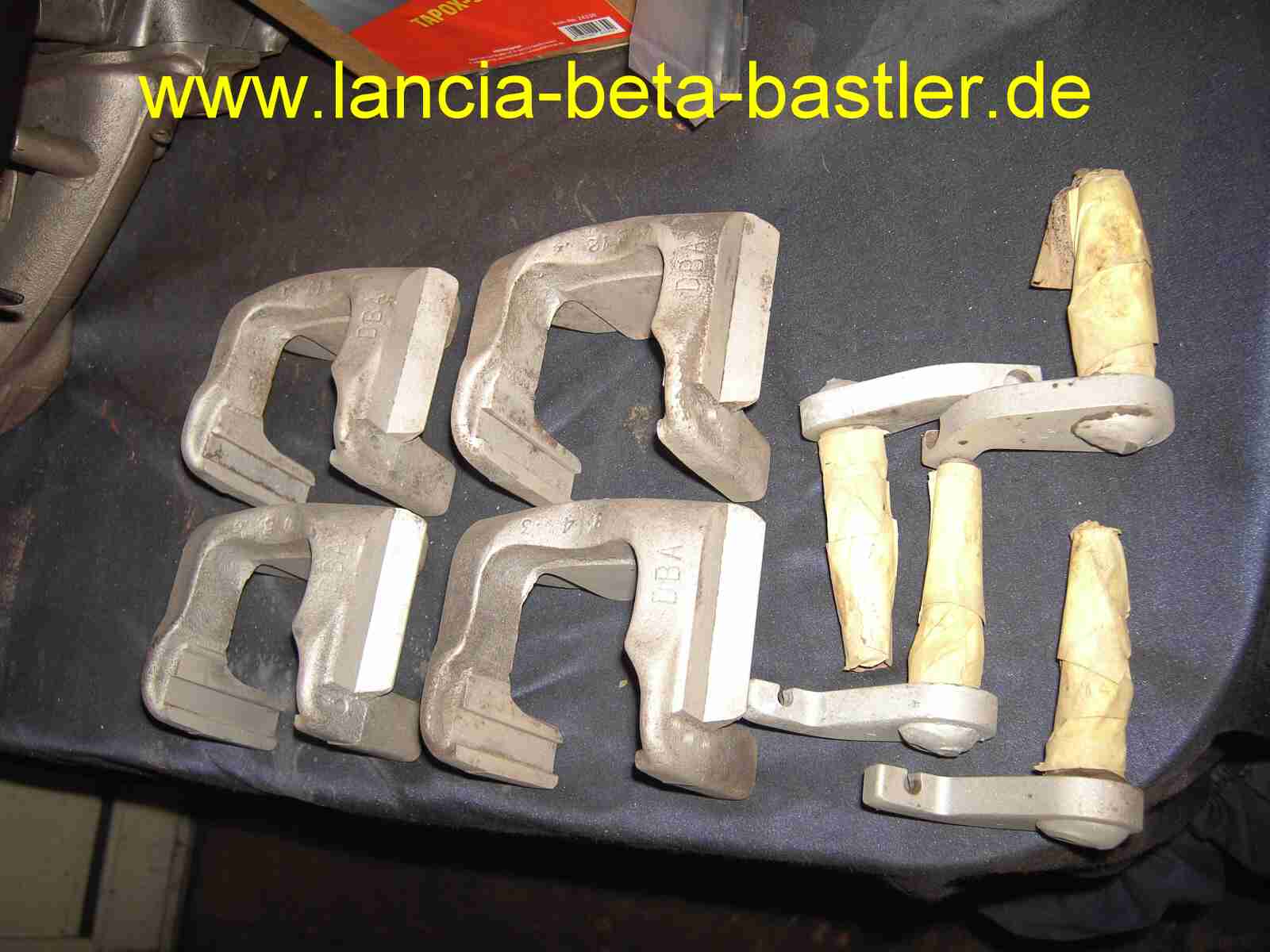 Bremszangenhalter sandgestrahlt Lancia Beta