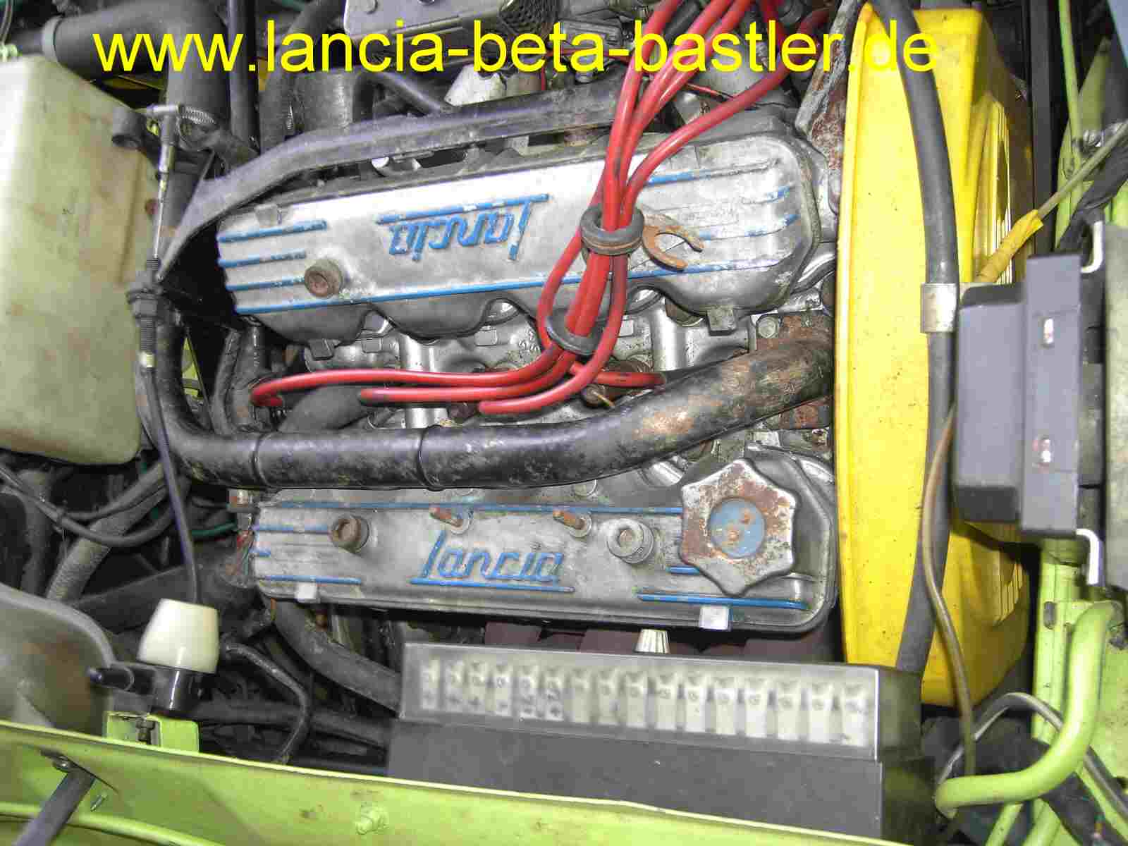 Lancia Beta Motorraum