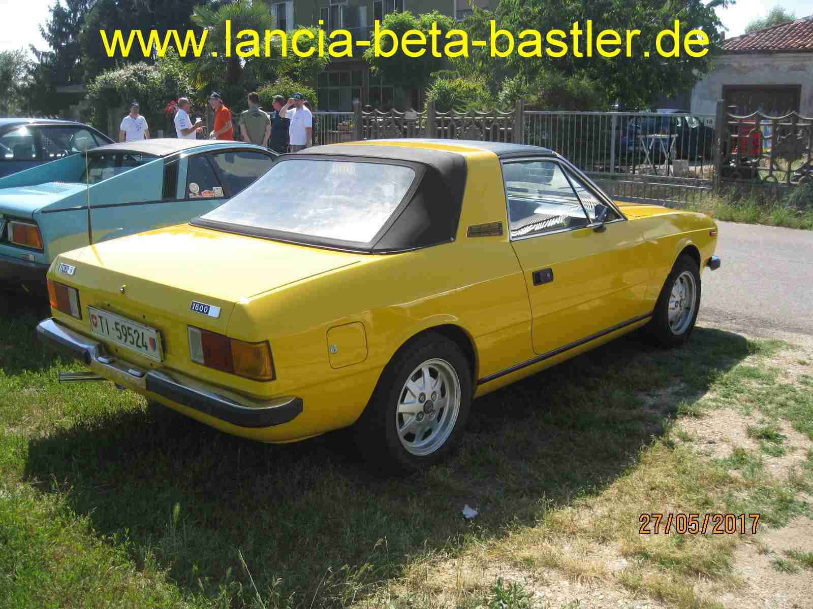 Lancia Beta Spider gelb2