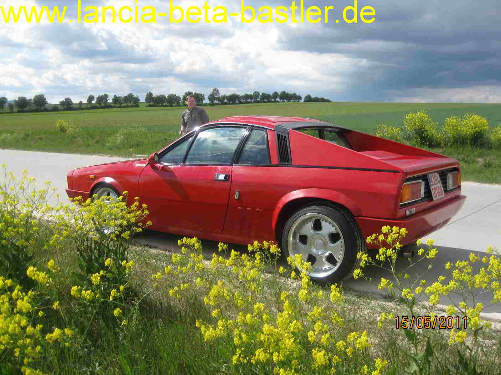 Lancia Montecarlo Turbo im Freien 2