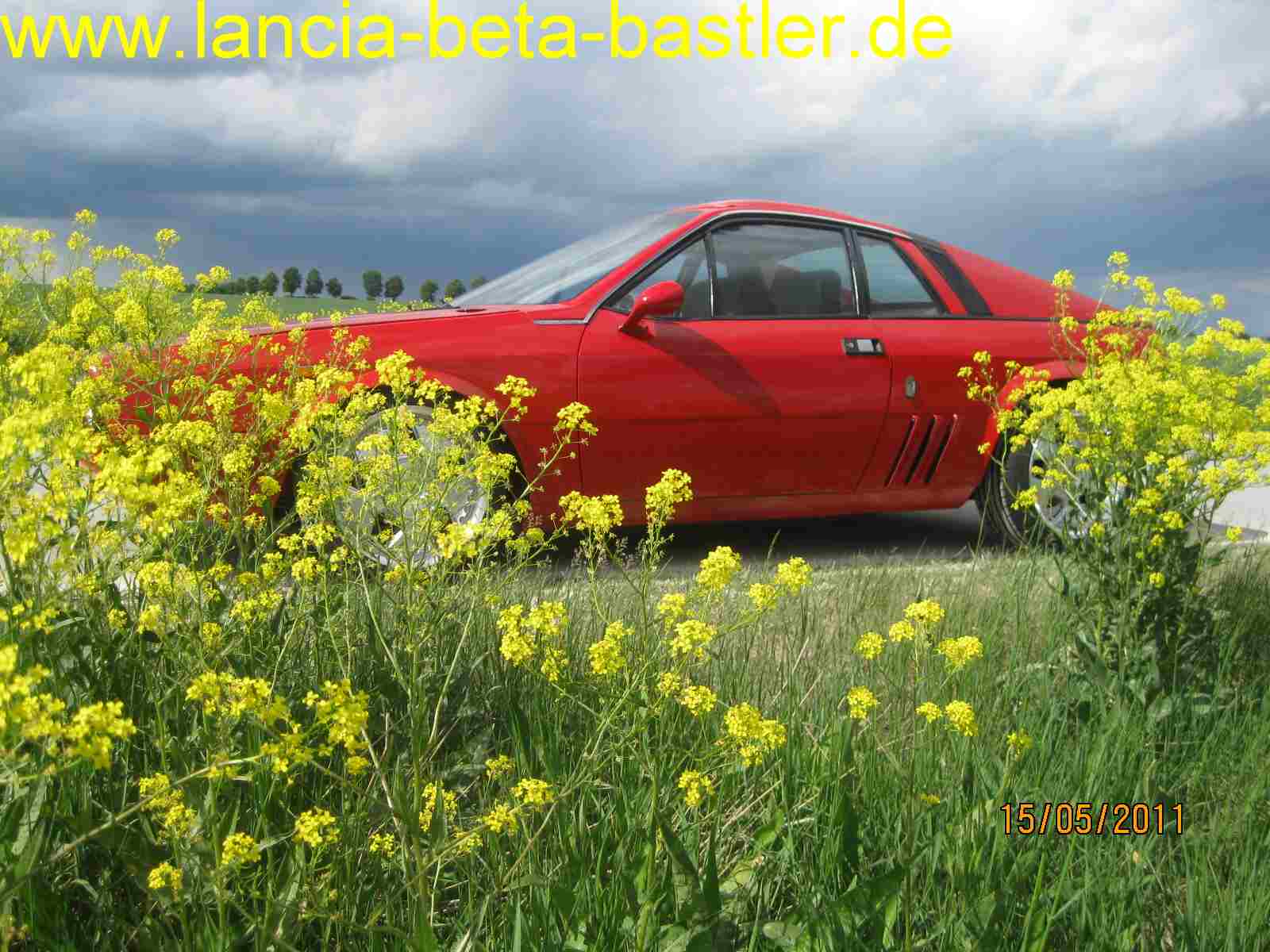 Lancia Montecarlo Turbo im Freien 5